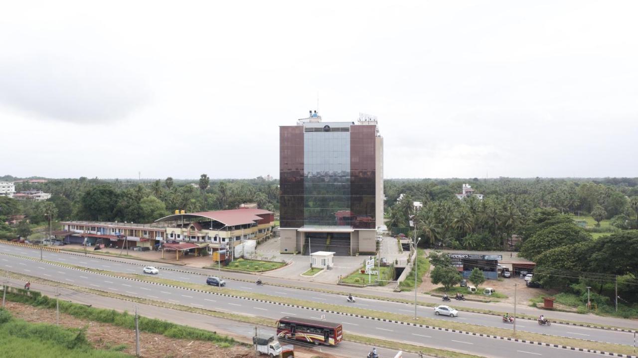 Essentia Manipal Inn Udupi Exterior foto